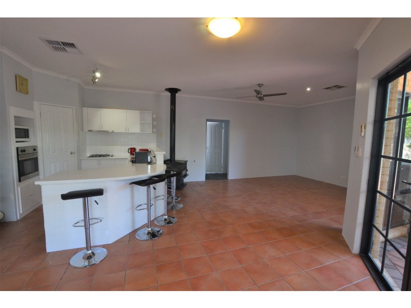 23 Pinegrove Drive, Ellenbrook WA 6069