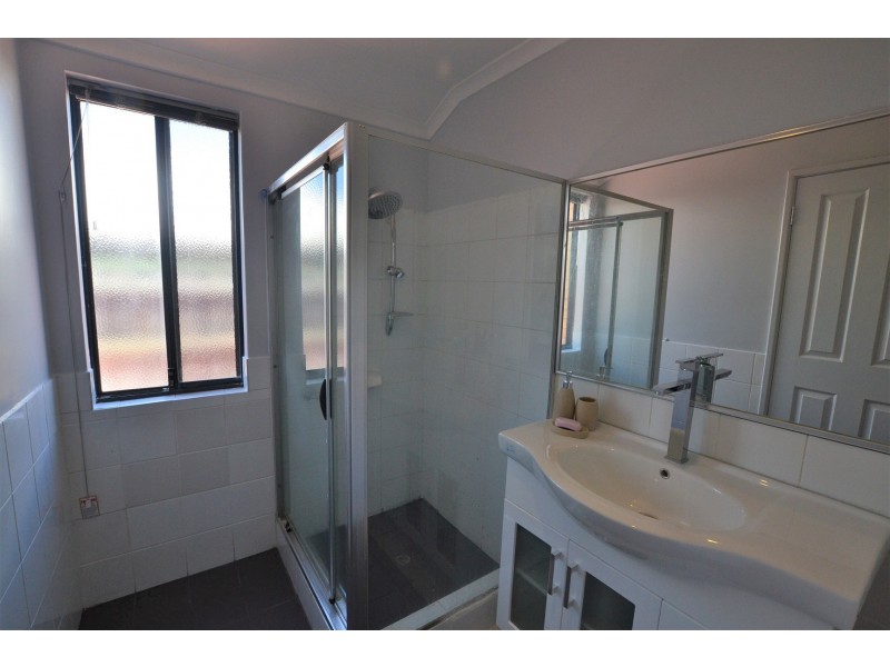 23 Pinegrove Drive, Ellenbrook WA 6069