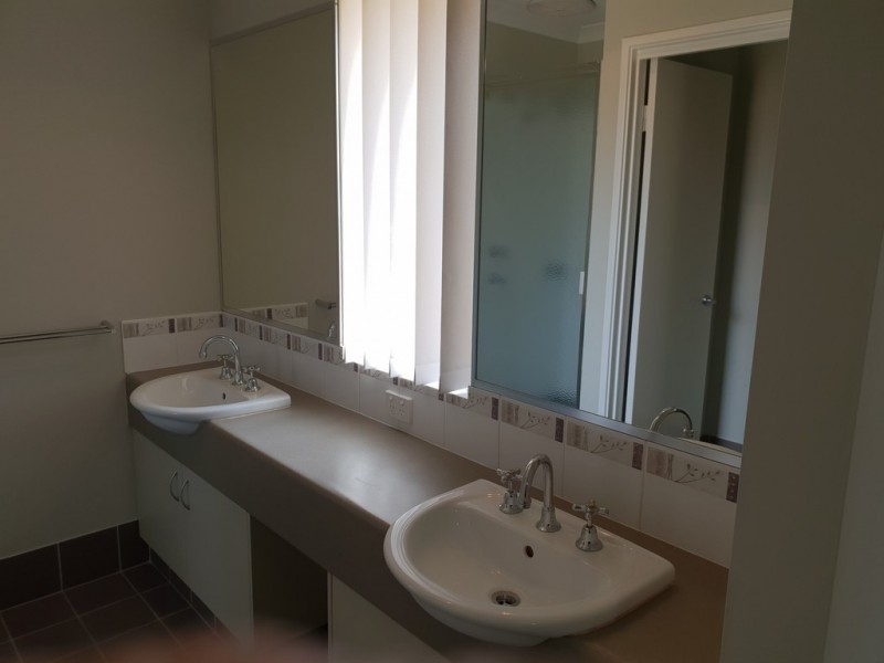 2/7 Madden Way, Ellenbrook WA 6069