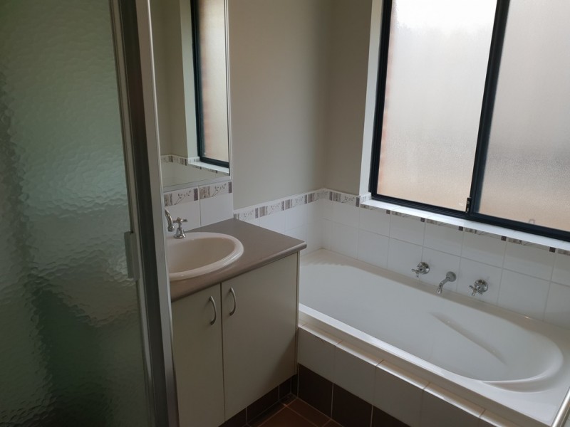 2/7 Madden Way, Ellenbrook WA 6069