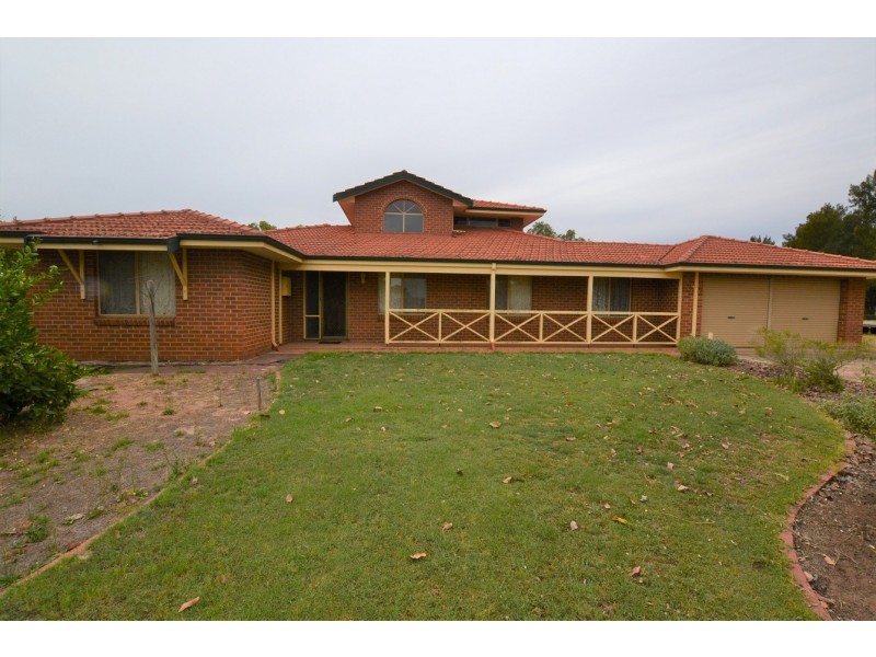 102 Barrett Street, Herne Hill WA 6056