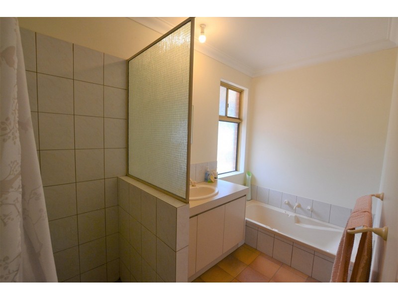 102 Barrett Street, Herne Hill WA 6056