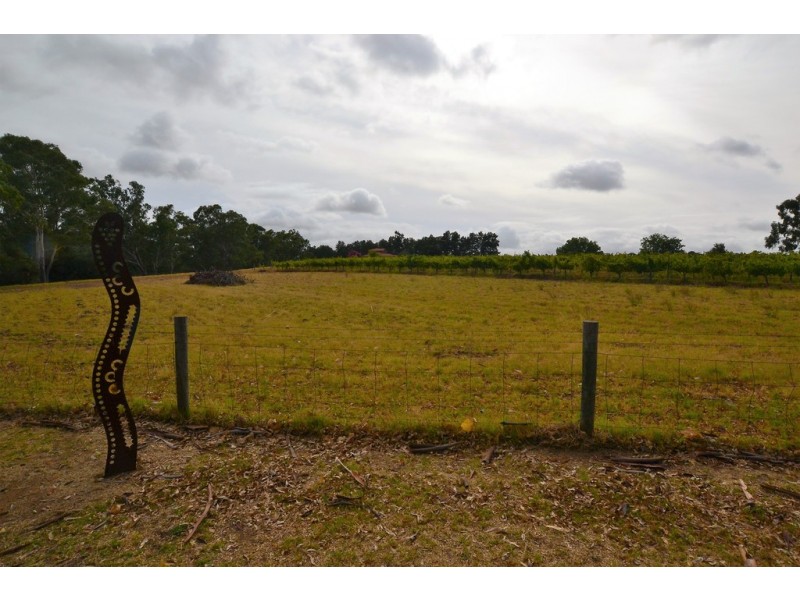 102 Barrett Street, Herne Hill WA 6056