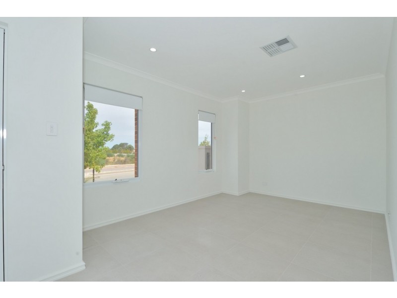 81 Ellen Stirling Parade, Ellenbrook WA 6069