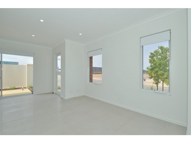 81 Ellen Stirling Parade, Ellenbrook WA 6069