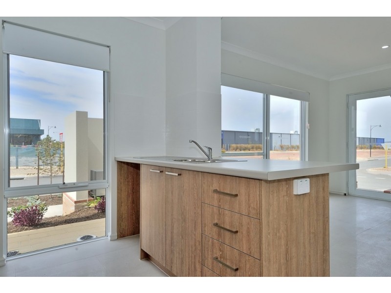 81 Ellen Stirling Parade, Ellenbrook WA 6069