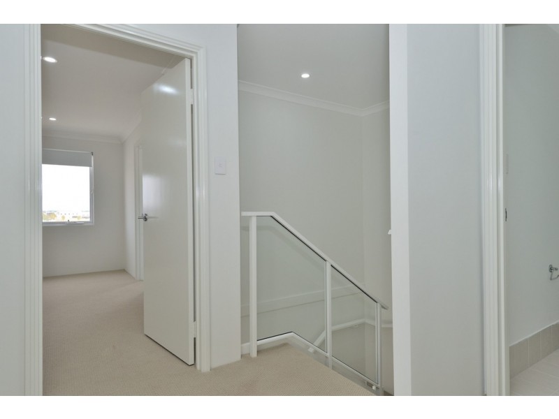 81 Ellen Stirling Parade, Ellenbrook WA 6069