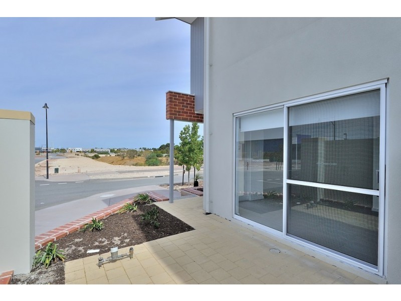 81 Ellen Stirling Parade, Ellenbrook WA 6069