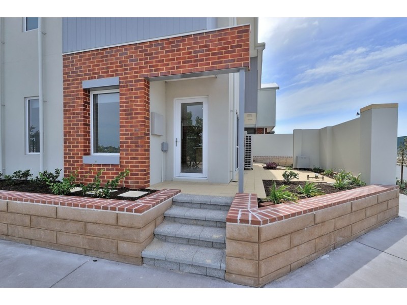 81 Ellen Stirling Parade, Ellenbrook WA 6069