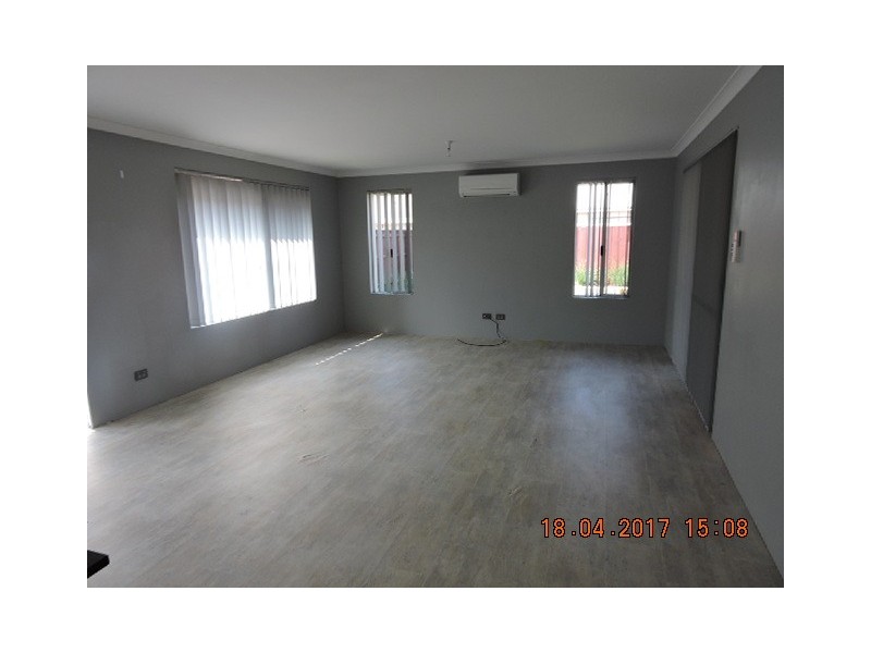 10 Bergala Drive, Ellenbrook WA 6069