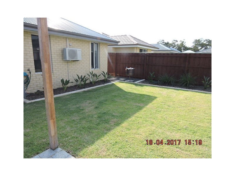 10 Bergala Drive, Ellenbrook WA 6069