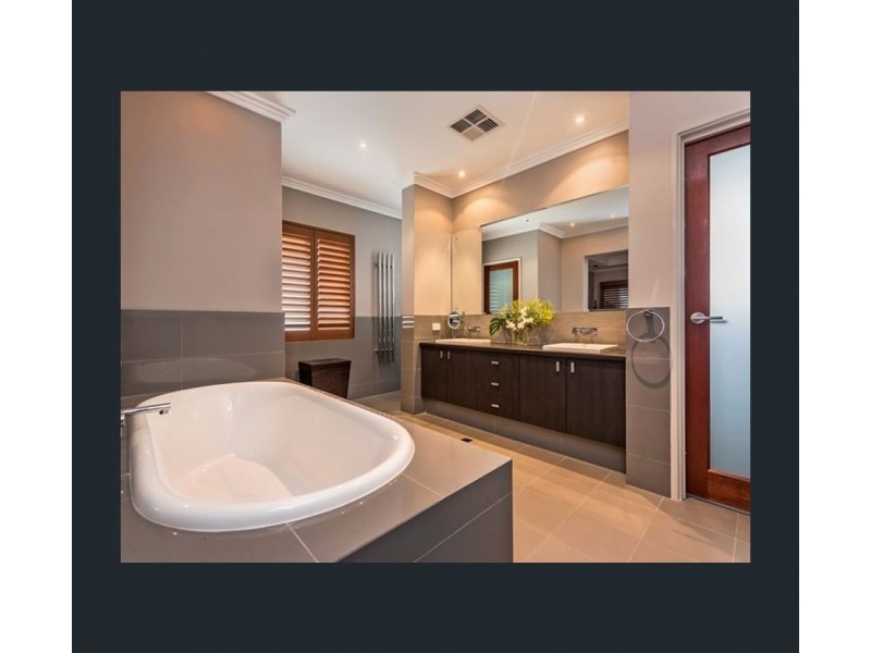 21 Centaur Circle, Woodbridge WA 6056
