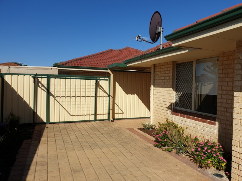 2/8 Ryce Court, Eden Hill WA 6054