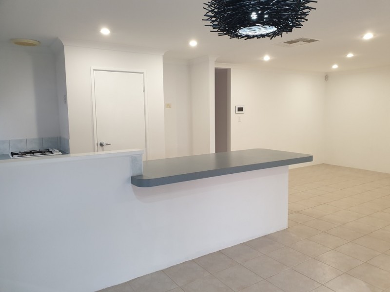 14 Regelia Turn, Ellenbrook WA 6069