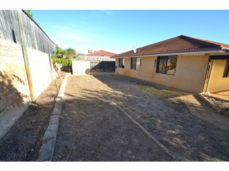 7 Lacebark Court, Ellenbrook WA 6069