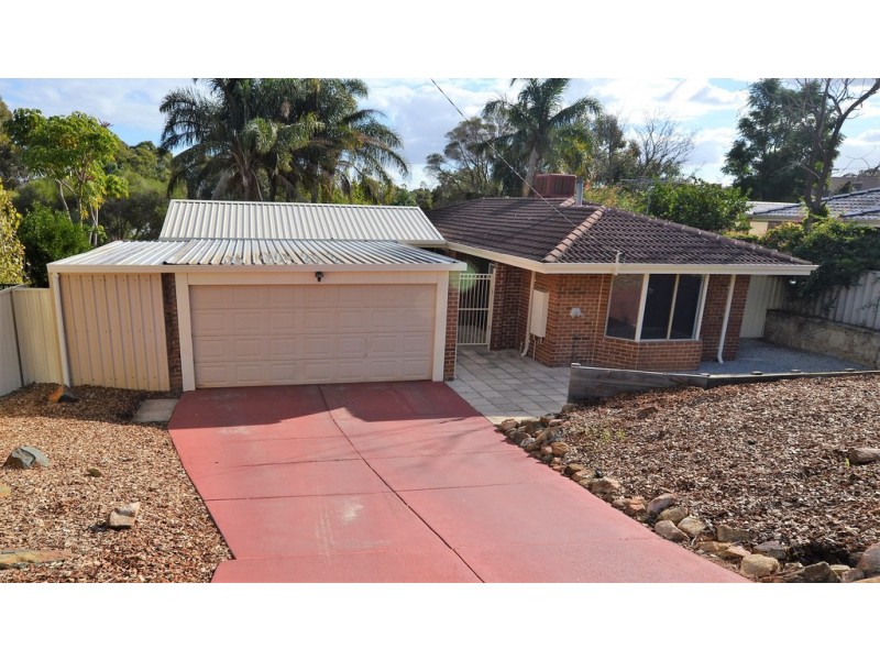 14 Harcourt Place, Bellevue WA 6056