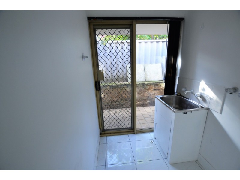 14 Harcourt Place, Bellevue WA 6056