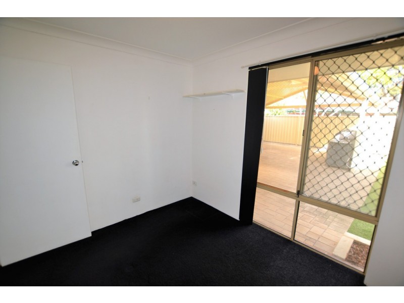 14 Harcourt Place, Bellevue WA 6056