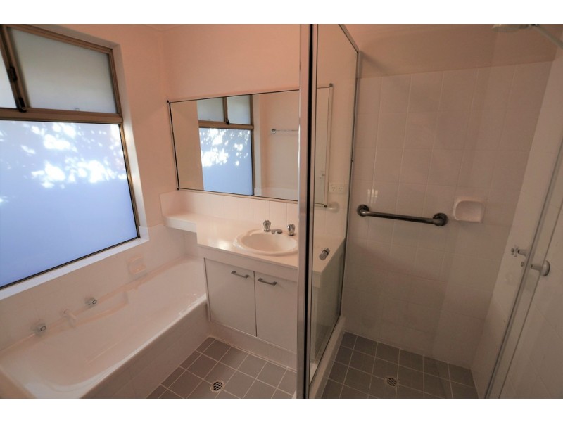 14 Harcourt Place, Bellevue WA 6056