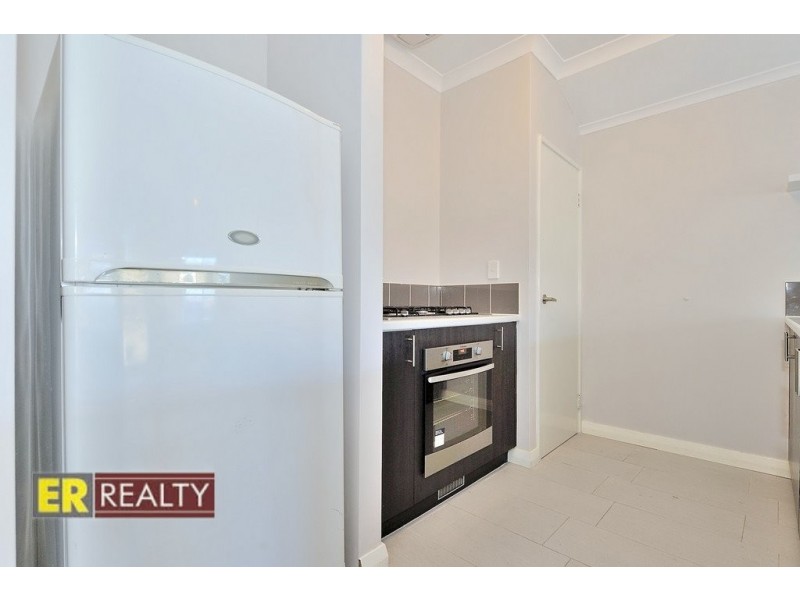 79 Holdsworth Avenue, Aveley WA 6069