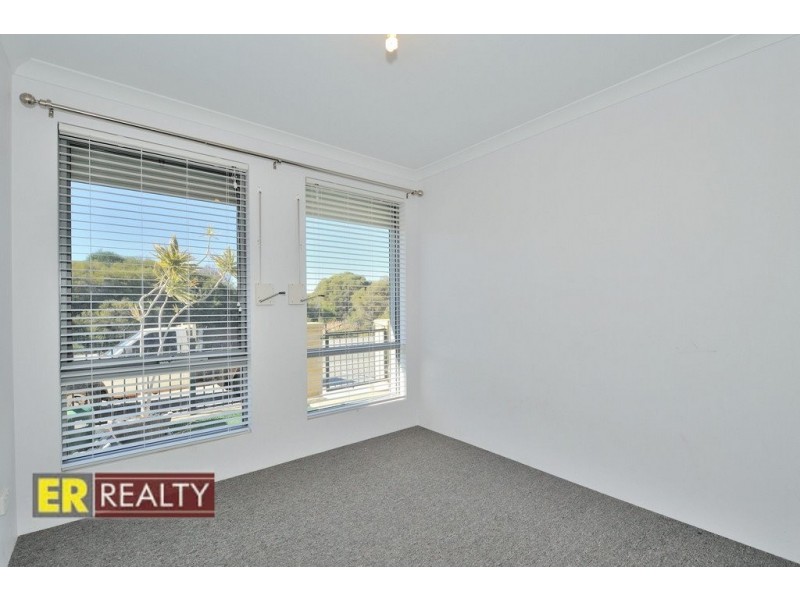 79 Holdsworth Avenue, Aveley WA 6069