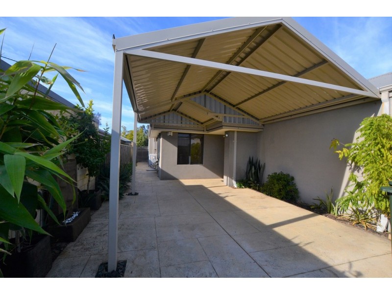 121 Pavilion Circle, The Vines WA 6069