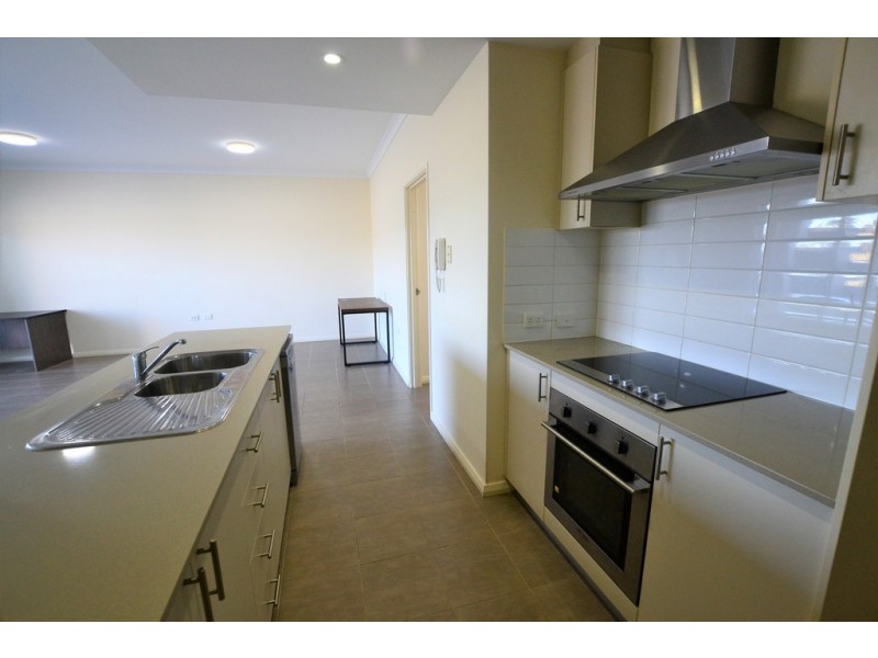 5/24 Metro Turn, Ellenbrook WA 6069