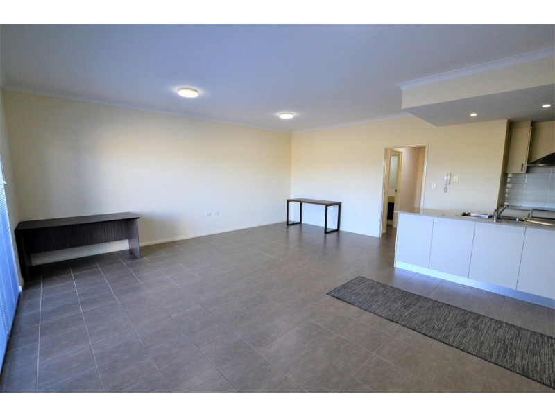 5/24 Metro Turn, Ellenbrook WA 6069
