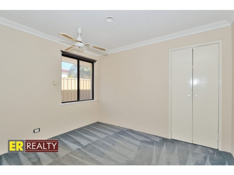 2 Magnolia Close, Ballajura WA 6066