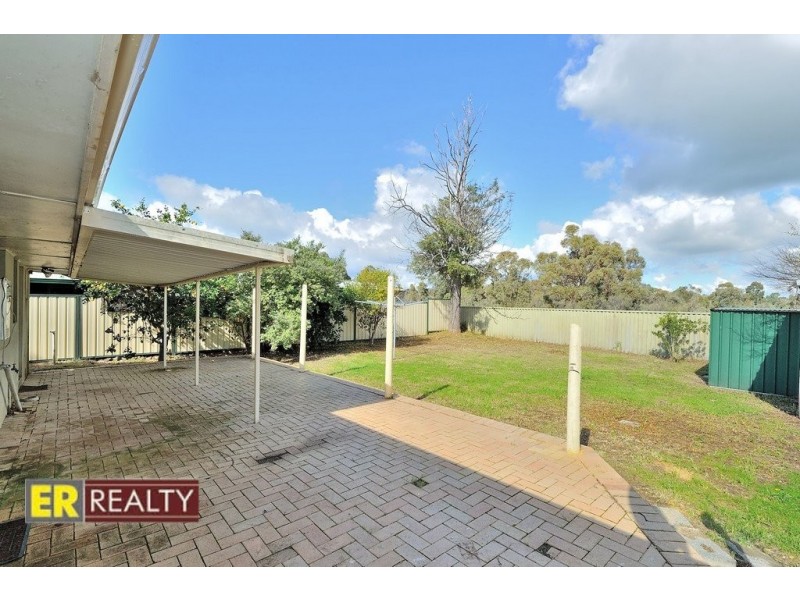 32 Caporn Street, Bullsbrook WA 6084