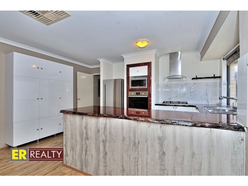 21 Riverina Drive, Ellenbrook WA 6069