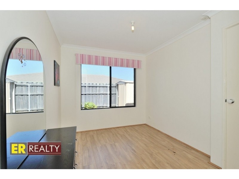 21 Riverina Drive, Ellenbrook WA 6069