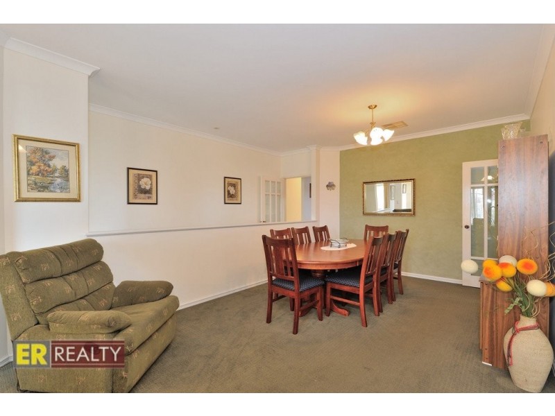 12 Erickson Pass, Ellenbrook WA 6069