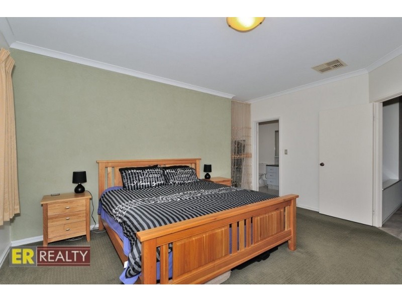 12 Erickson Pass, Ellenbrook WA 6069