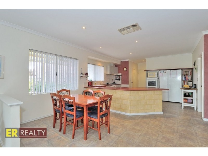 12 Erickson Pass, Ellenbrook WA 6069