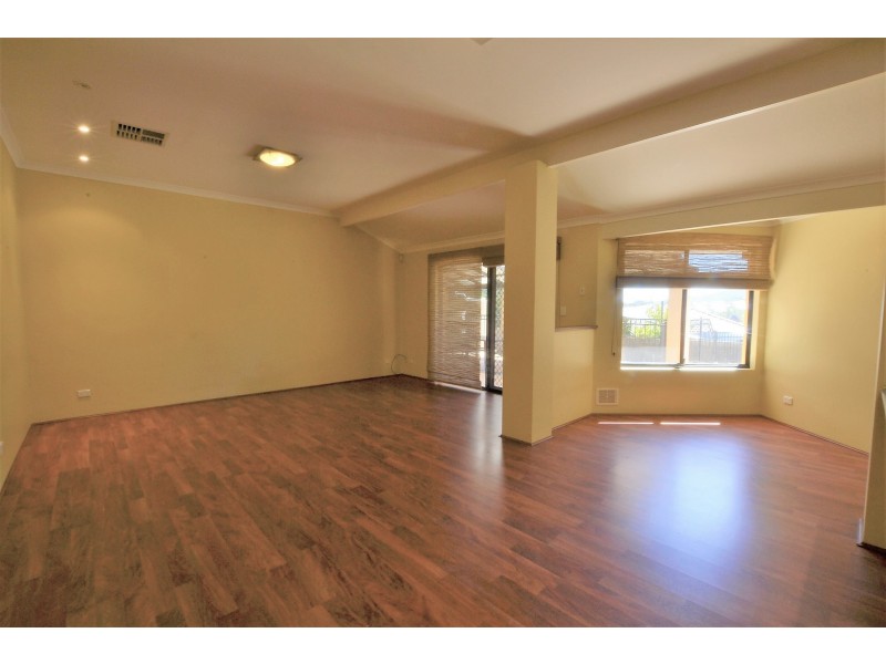 4 Cuvier Rise, Jane Brook WA 6056