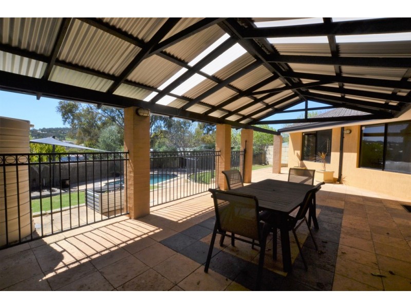 4 Cuvier Rise, Jane Brook WA 6056