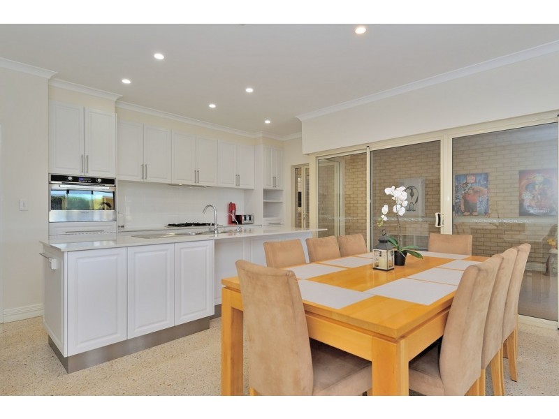 99 Fantail Crescent, Ellenbrook WA 6069