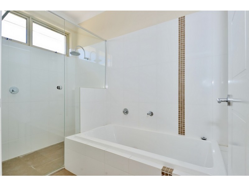 99 Fantail Crescent, Ellenbrook WA 6069