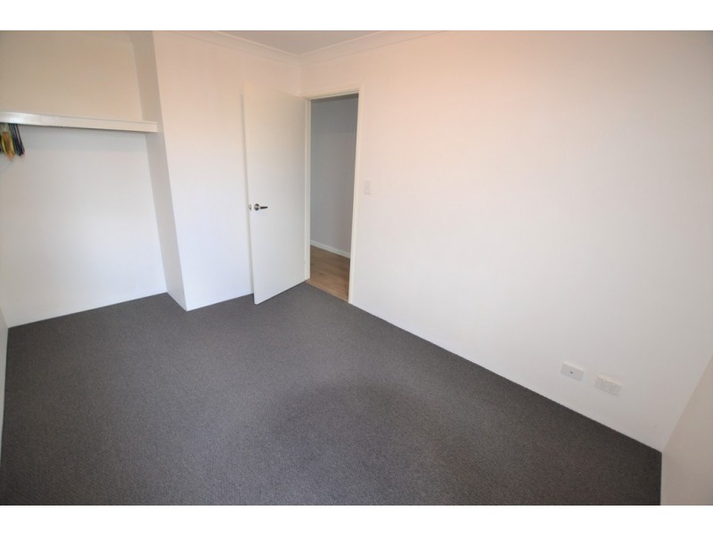 4 Ambit Way, Aveley WA 6069