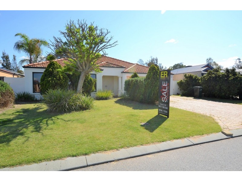 10 Welara Circle, Henley Brook WA 6055