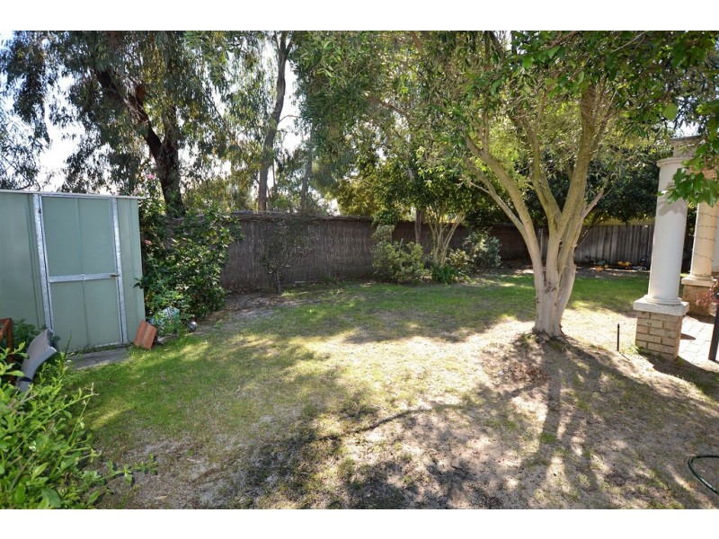 10 Welara Circle, Henley Brook WA 6055