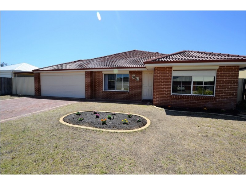 16 Reveley Vista, Ellenbrook WA 6069