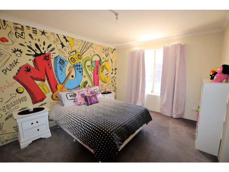 16 Reveley Vista, Ellenbrook WA 6069