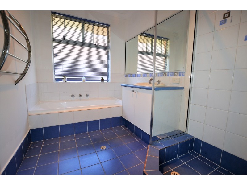 16 Reveley Vista, Ellenbrook WA 6069