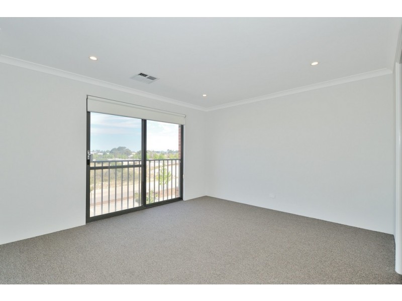 36 Barque Avenue, Ellenbrook WA 6069