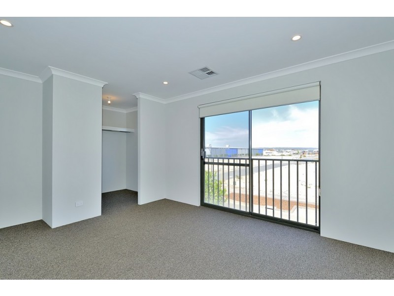 36 Barque Avenue, Ellenbrook WA 6069