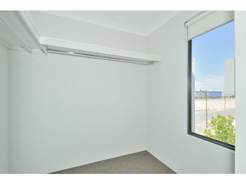 36 Barque Avenue, Ellenbrook WA 6069