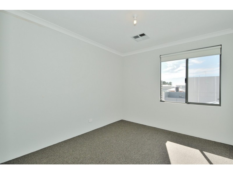 36 Barque Avenue, Ellenbrook WA 6069