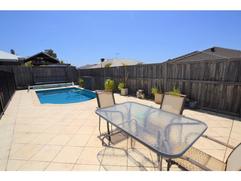 27 Fairview  Heights, Ellenbrook WA 6069